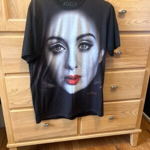Adele Graphic T-Shirt — Size XL